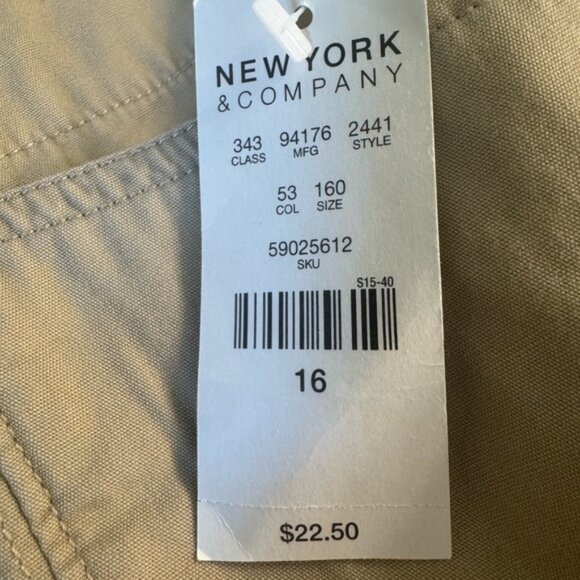 New York & Company Khaki Shorts with Drawstring, in Women’s Size 16 - Picture 4 of 11